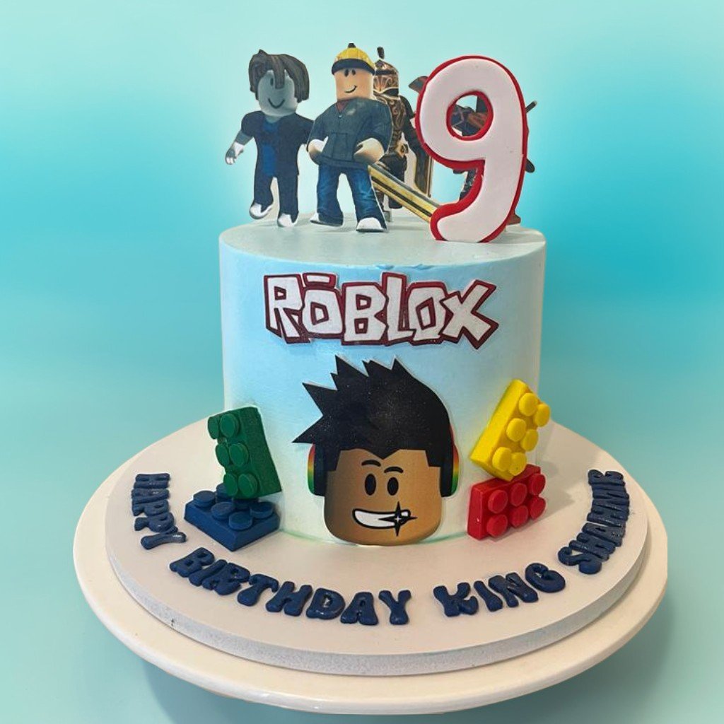 Roblox Theme Cake 1