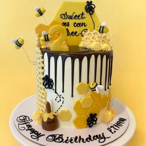 Honeybees Cake