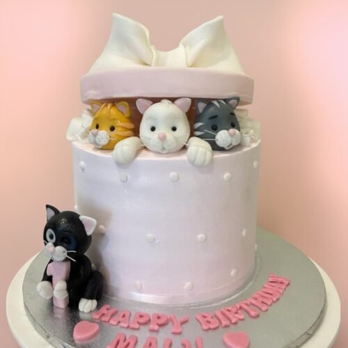 Cats Theme Cake