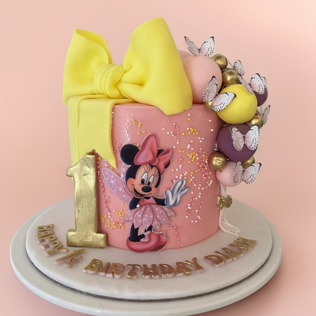 Minnie Mouse and Butterfly