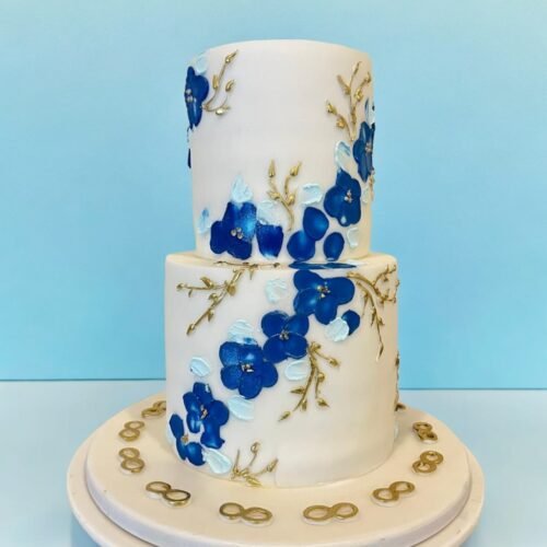 Blue Elegant Flower Cake