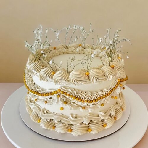 Elegant Cream Cake