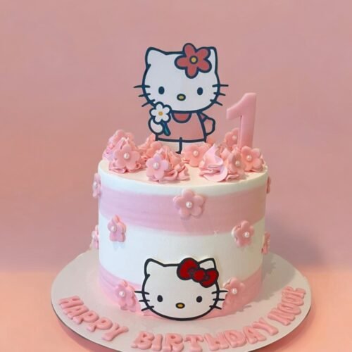 Hello Kitty Cake