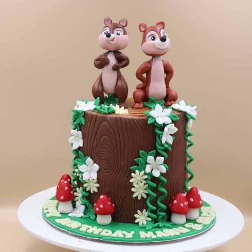 Squirrels Theme Cake
