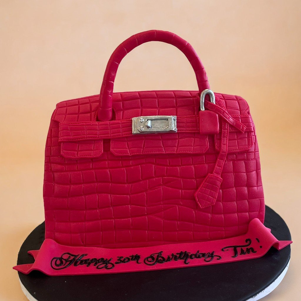 Fashion Designer's Bag 3D Cake Cake Land