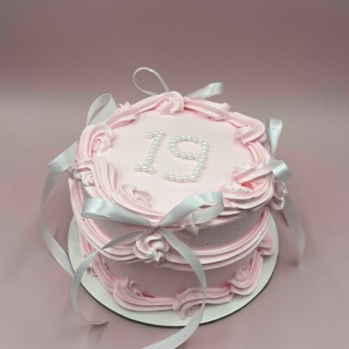 Ribbon Round Cake