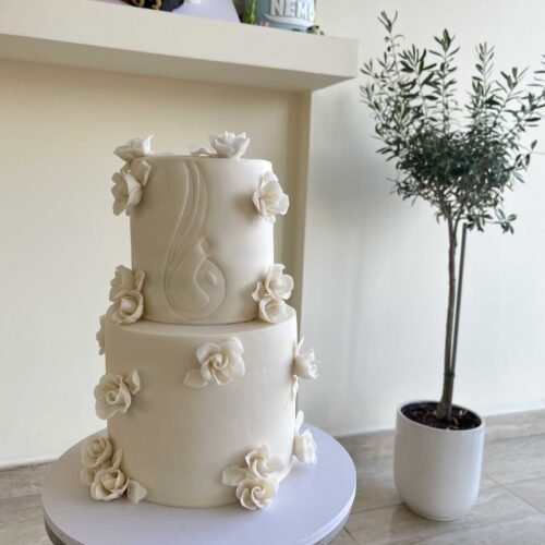2 Layer White Flower Cake