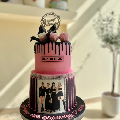 BLACKPINK Theme Cake
