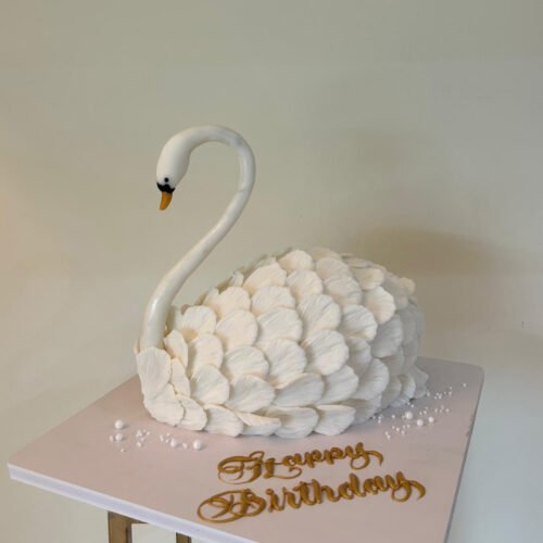 3D Swam Cream Cake